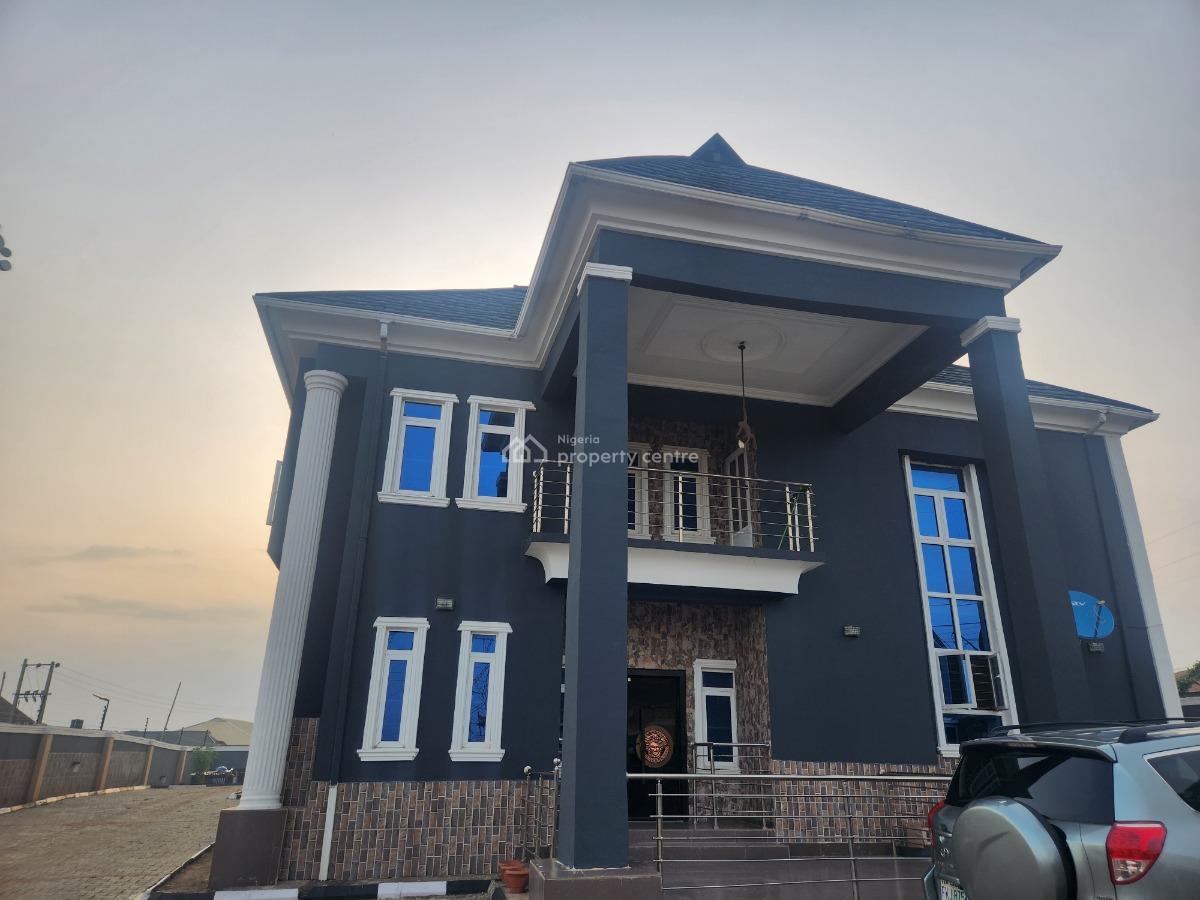 Beautiful 4 Bedroom Duplex with a Detached 1 Bedroom in a Cool Area, Jankata Near Kuola Off Akala Express, Ibadan, Oyo, Detached Duplex for Sale