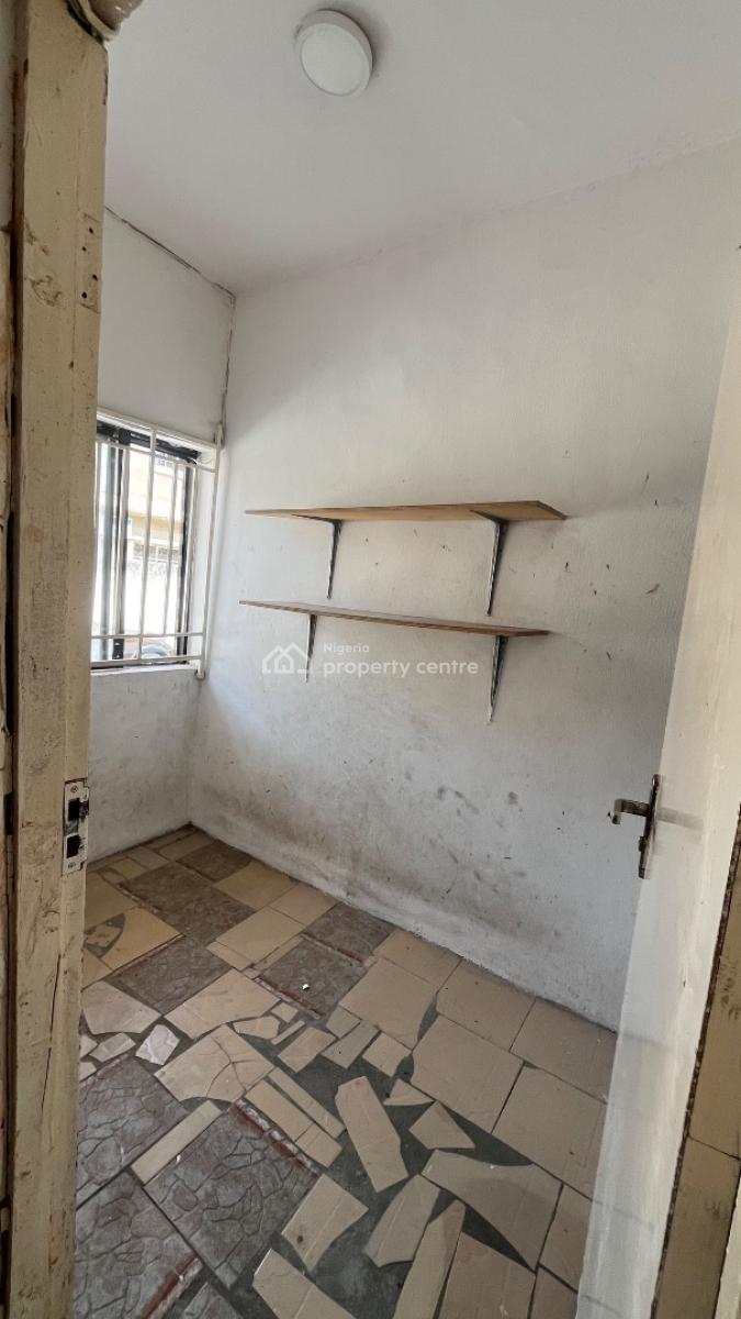 3 Bedroom Apartment, Lekki Phase 1, Lekki, Lagos, Flat / Apartment for Rent