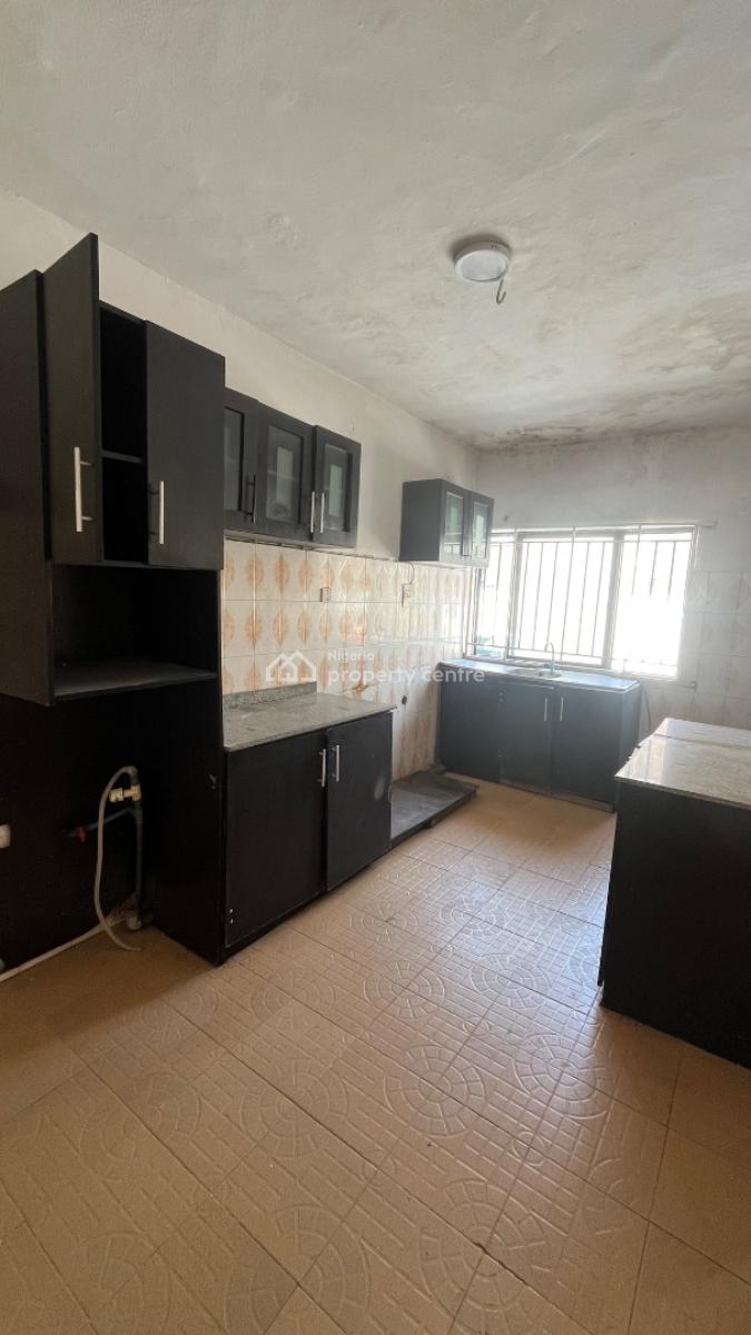 3 Bedroom Apartment, Lekki Phase 1, Lekki, Lagos, Flat / Apartment for Rent