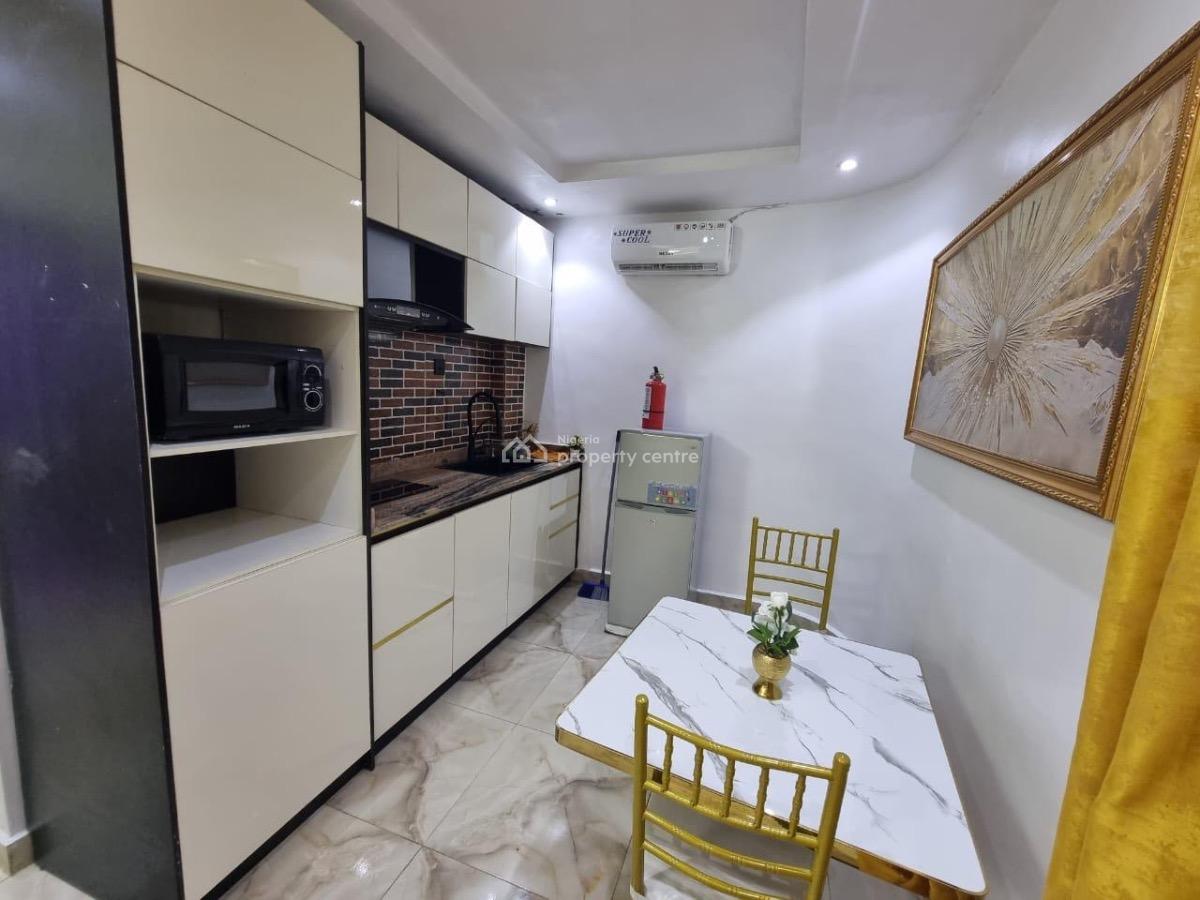 1 Bedroom, Corona Estate, Anthony, Maryland, Lagos, Mini Flat (room and Parlour) for Rent