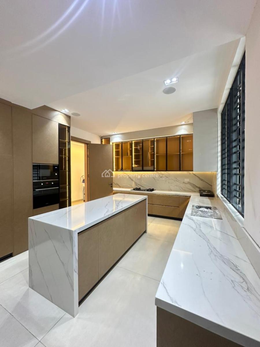 Very Lovely and Spacious 5 Bedroom Detached Duplex with a Pool, Lekki Phase 1, Lekki, Lagos, Detached Duplex for Sale