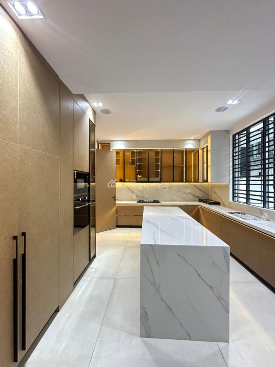 Very Lovely and Spacious 5 Bedroom Detached Duplex with a Pool, Lekki Phase 1, Lekki, Lagos, Detached Duplex for Sale