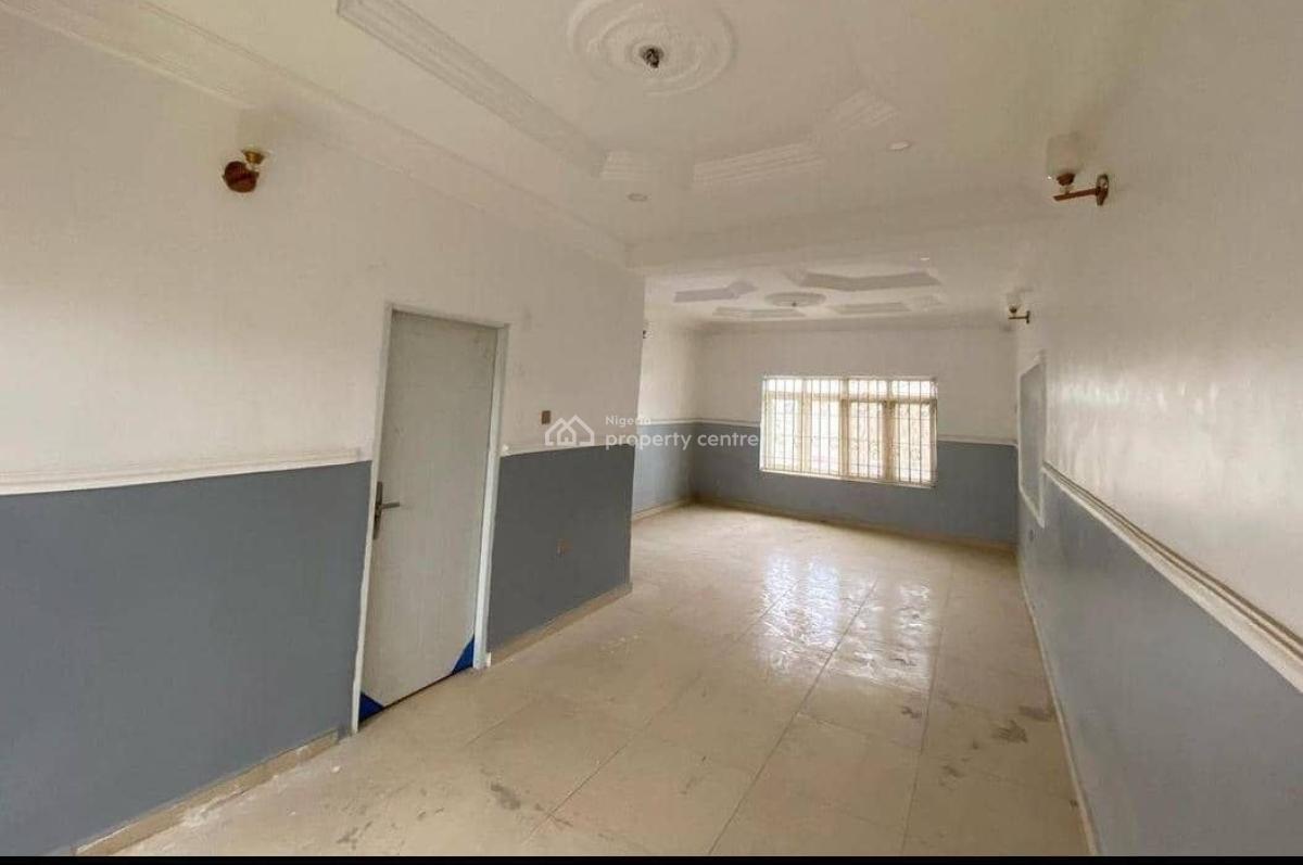 Luxury 4-bedroom Terrace Duplex with Bq, Guzape District, Abuja, Terraced Duplex for Rent