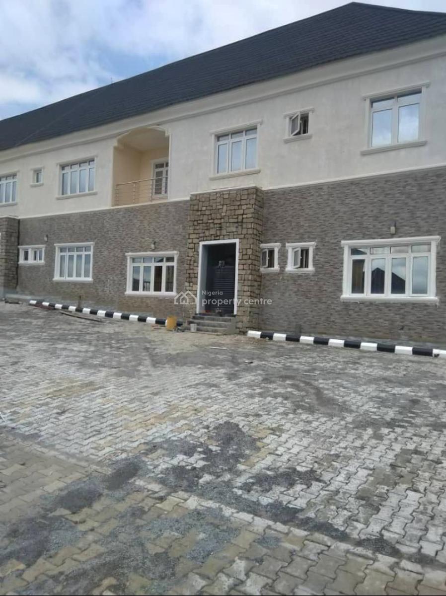 Luxury 4-bedroom Terrace Duplex with Bq, Guzape District, Abuja, Terraced Duplex for Rent