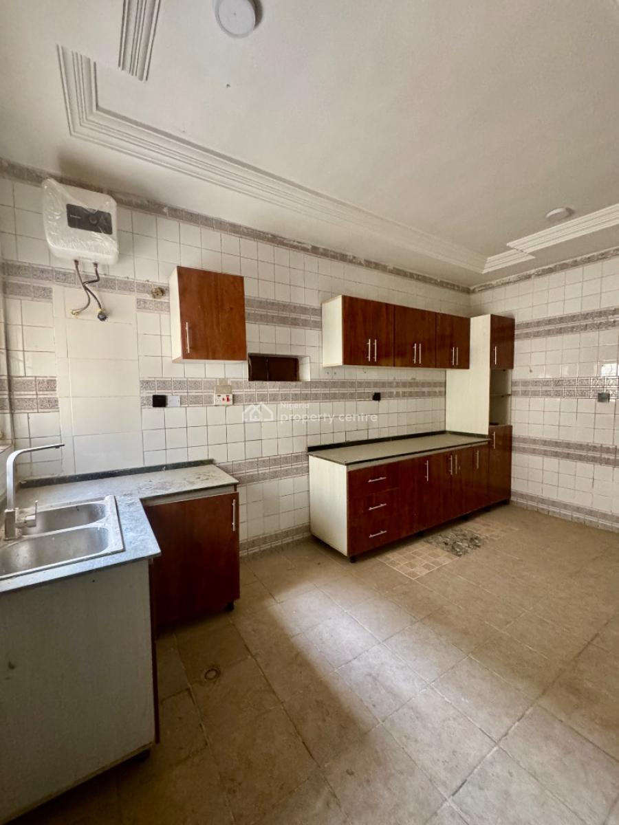 Newly Renovated 2 Bedroom Flat, Asokoro District, Abuja, Flat / Apartment for Rent