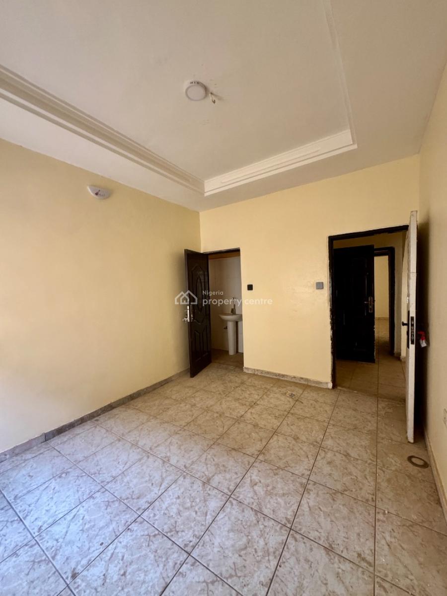 Newly Renovated 2 Bedroom Flat, Asokoro District, Abuja, Flat / Apartment for Rent