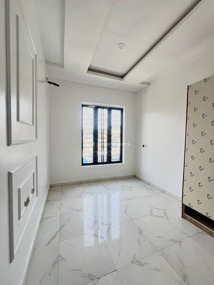 Stylish 2 Bedrooms Apartment with Elevator in a Secured Estate, Ikate, Lekki, Lagos, Flat / Apartment for Sale