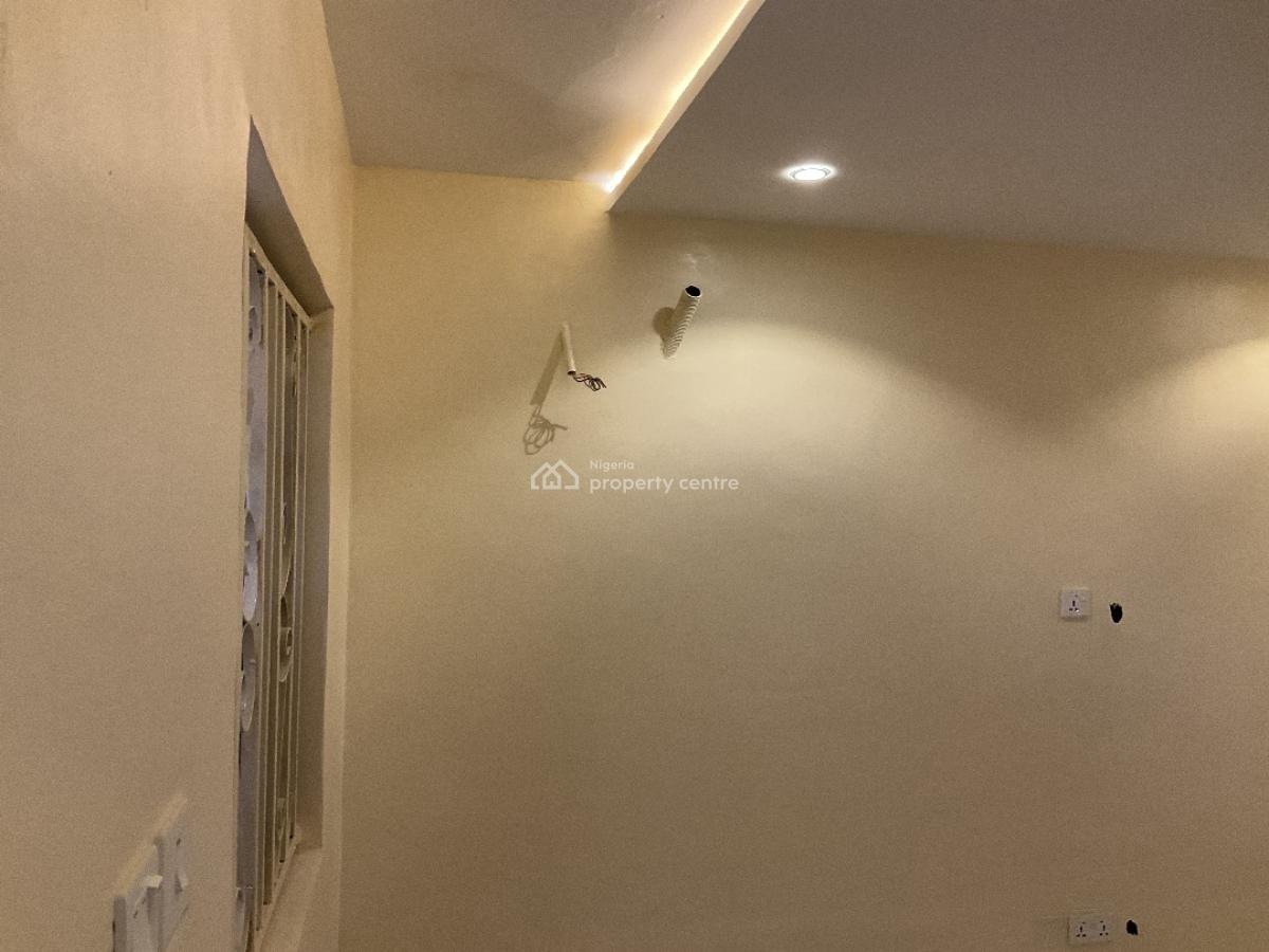 a Very Massive One Bedroom Apartment in a Serene Environment, Wuye Main Behind Peace Setter, Wuye, Abuja, Mini Flat (room and Parlour) for Rent