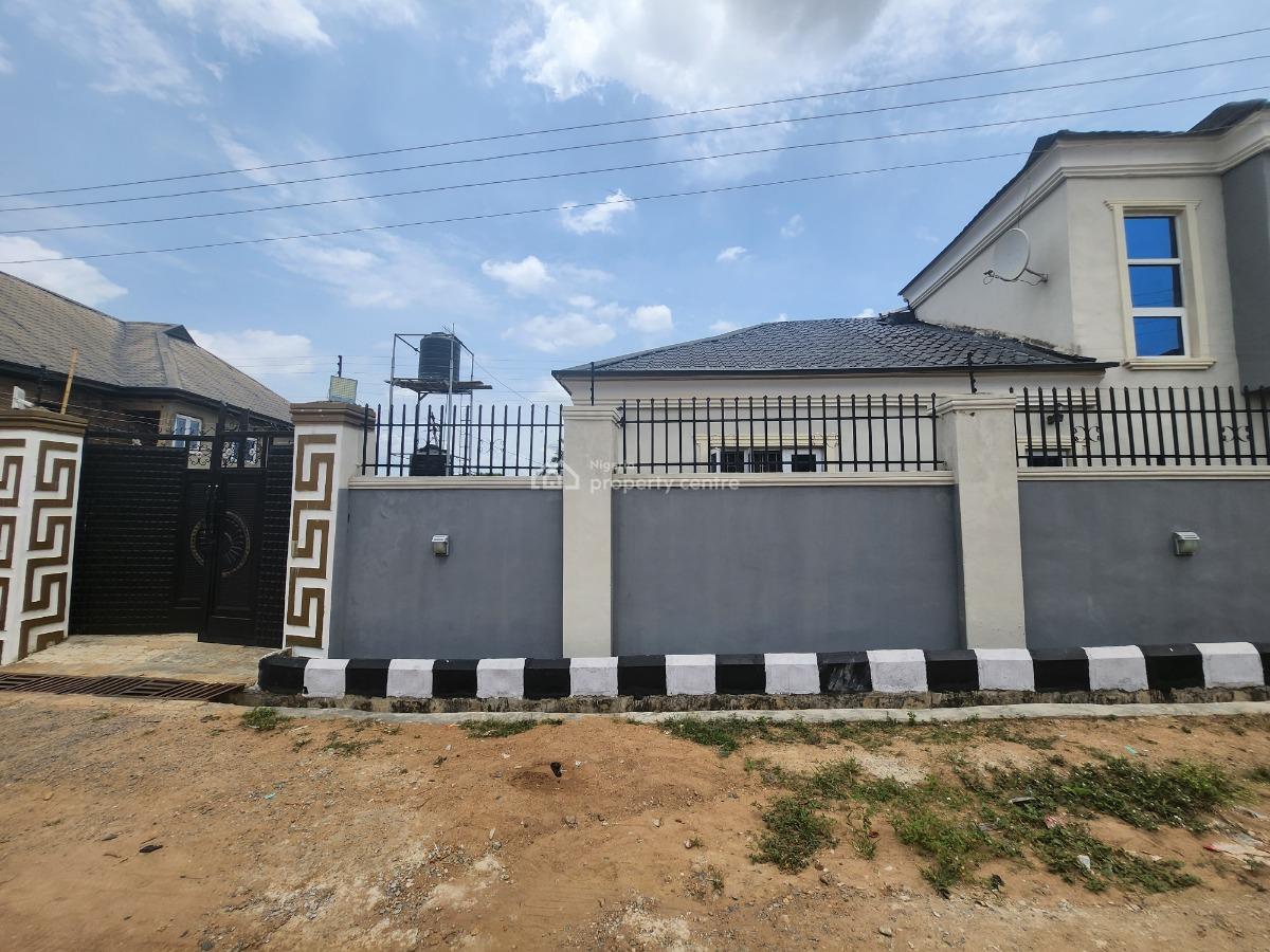 Cute 4 Bedroom with a Pent House and a Detached 1 Bedroom Bq, Maberi Area Off Ajinde Akala Express, Ibadan, Oyo, Detached Bungalow for Sale