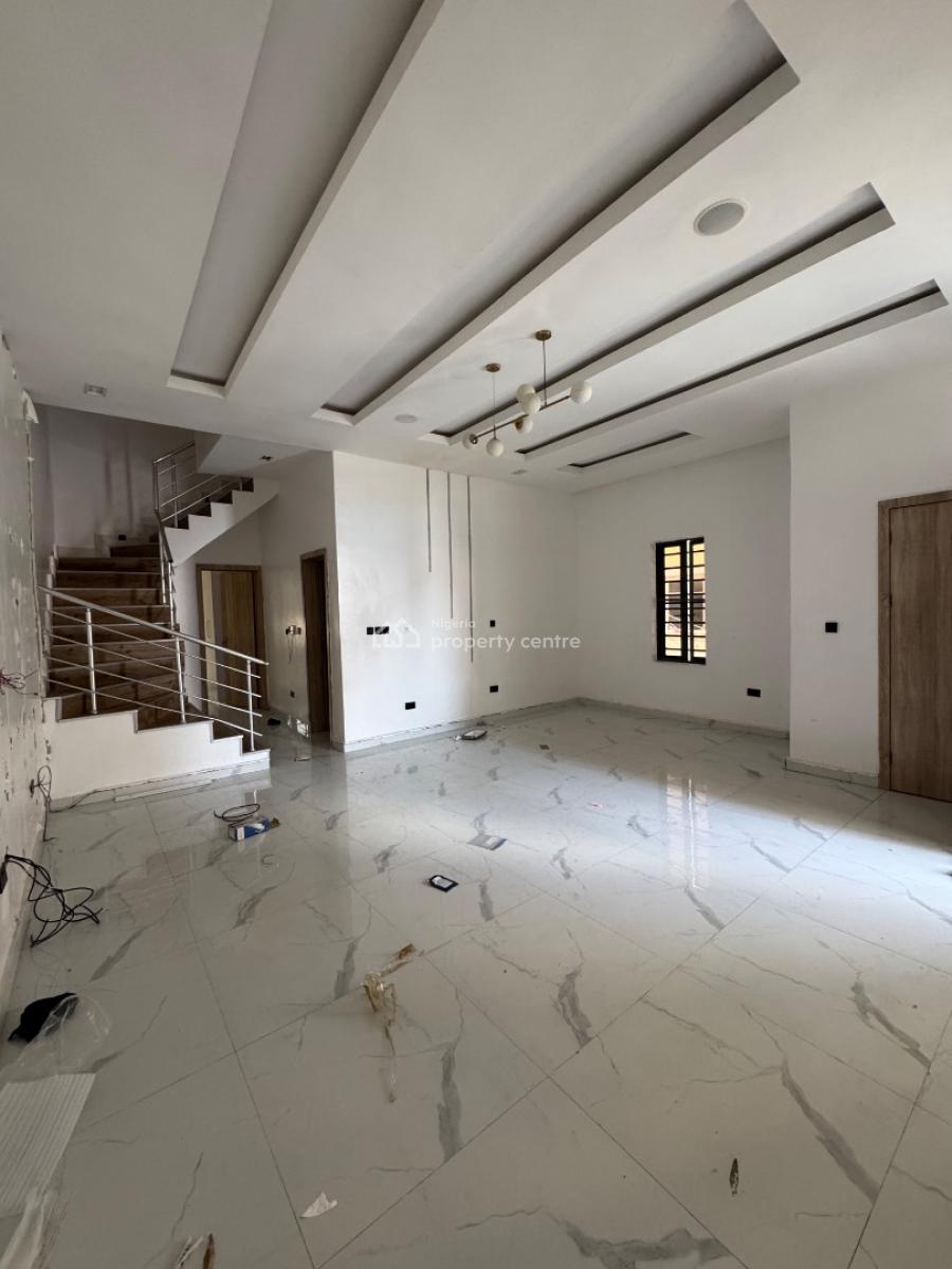 4 𝐁𝐄𝐃𝐑𝐎𝐎𝐌 𝐒𝐄𝐌𝐈 𝐃𝐄𝐓𝐀𝐂𝐇𝐄𝐃 𝐃𝐔𝐏𝐋𝐄𝐗, Igboefon, Lekki, Igbo Efon, Lekki, Lagos, Semi-detached Duplex for Rent