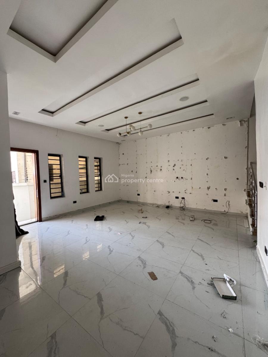 4 𝐁𝐄𝐃𝐑𝐎𝐎𝐌 𝐒𝐄𝐌𝐈 𝐃𝐄𝐓𝐀𝐂𝐇𝐄𝐃 𝐃𝐔𝐏𝐋𝐄𝐗, Igboefon, Lekki, Igbo Efon, Lekki, Lagos, Semi-detached Duplex for Rent