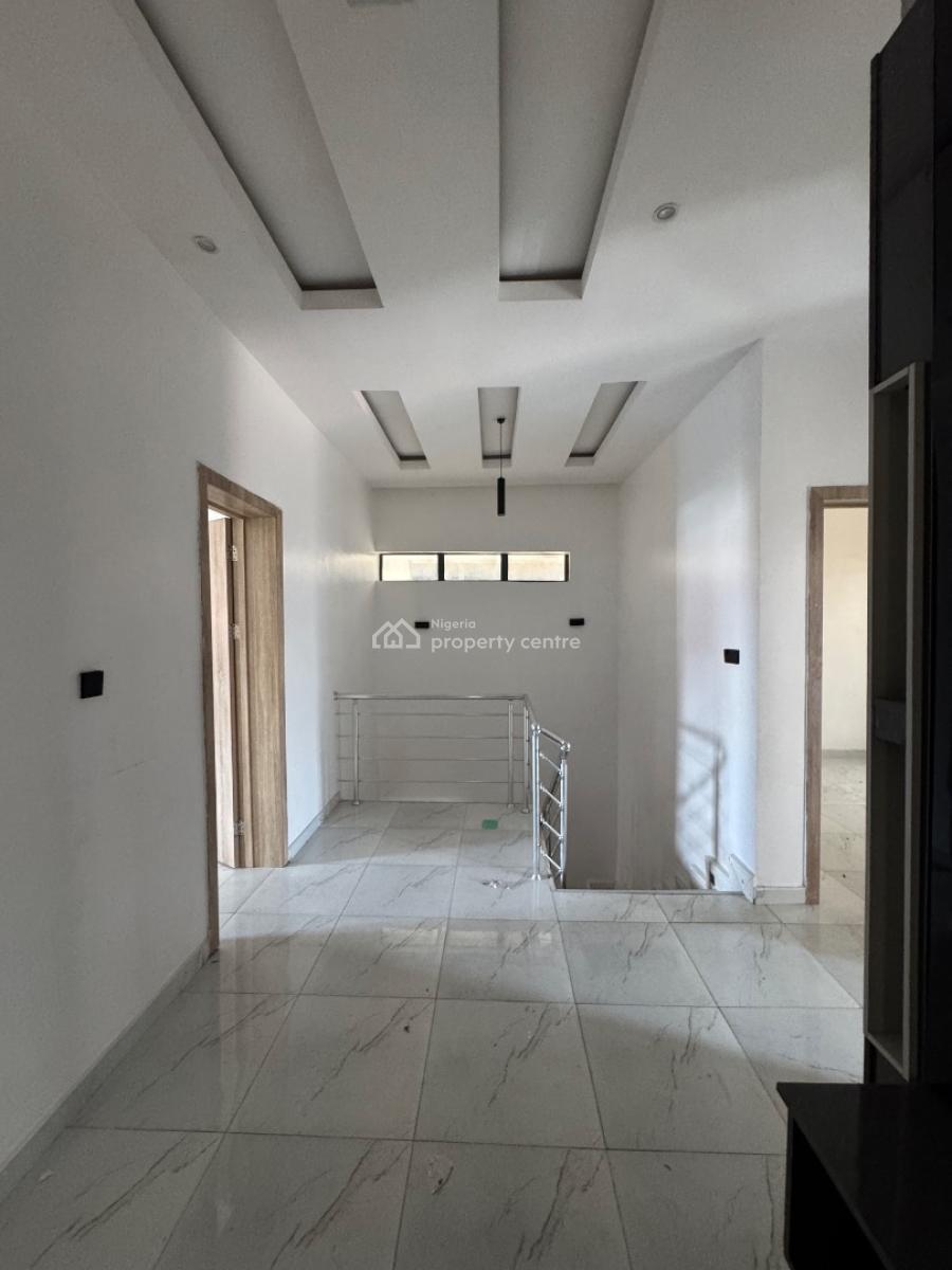 4 𝐁𝐄𝐃𝐑𝐎𝐎𝐌 𝐒𝐄𝐌𝐈 𝐃𝐄𝐓𝐀𝐂𝐇𝐄𝐃 𝐃𝐔𝐏𝐋𝐄𝐗, Igboefon, Lekki, Igbo Efon, Lekki, Lagos, Semi-detached Duplex for Rent