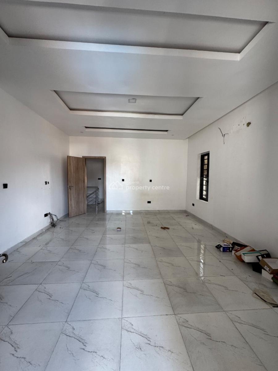 4 𝐁𝐄𝐃𝐑𝐎𝐎𝐌 𝐒𝐄𝐌𝐈 𝐃𝐄𝐓𝐀𝐂𝐇𝐄𝐃 𝐃𝐔𝐏𝐋𝐄𝐗, Igboefon, Lekki, Igbo Efon, Lekki, Lagos, Semi-detached Duplex for Rent