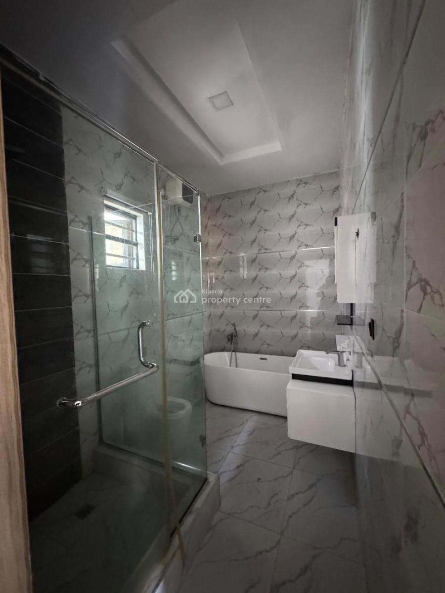 4 𝐁𝐄𝐃𝐑𝐎𝐎𝐌 𝐒𝐄𝐌𝐈 𝐃𝐄𝐓𝐀𝐂𝐇𝐄𝐃 𝐃𝐔𝐏𝐋𝐄𝐗, Igboefon, Lekki, Igbo Efon, Lekki, Lagos, Semi-detached Duplex for Rent