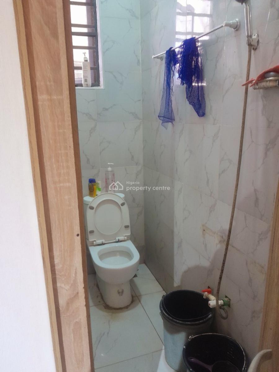 Single Room in a Shared Apartment at Orchid Road, Orchid Road, Lekki, Lagos, Self Contain (single Rooms) for Rent