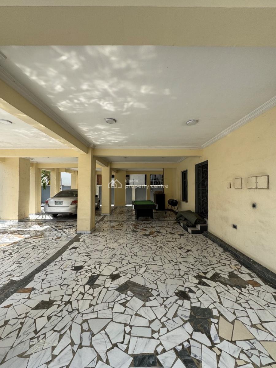 𝐖𝐄𝐋𝐋 𝐌𝐀𝐈𝐍𝐓𝐀𝐈𝐍𝐄𝐃 3 𝐁𝐄𝐃𝐑𝐎𝐎𝐌 𝐀𝐏𝐀𝐑𝐓𝐌𝐄𝐍𝐓, Chevron By New Road, Lekki Phase 2, Lekki, Lagos, Flat / Apartment for Rent