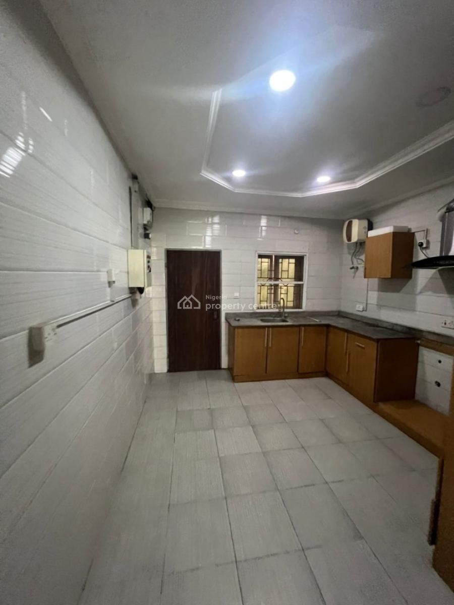 Spacious 4 Bedroom Maisonette with Bq, Parkview, Ikoyi, Lagos, Flat / Apartment for Rent