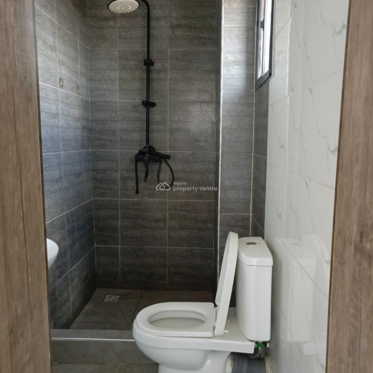 2 Bedroom Flat, Off Domino Pizza Ologolo Lekki Lagos, Ologolo, Lekki, Lagos, Flat / Apartment for Rent