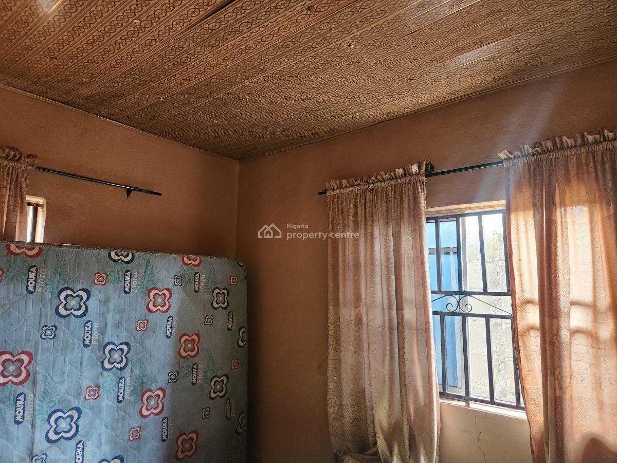 Strategic Twin 2 Bedroom Bungalow Near The Road, Elewuro Off Olorunda Abaa Road, Akobo, Akobo, Ibadan, Oyo, Detached Bungalow for Sale