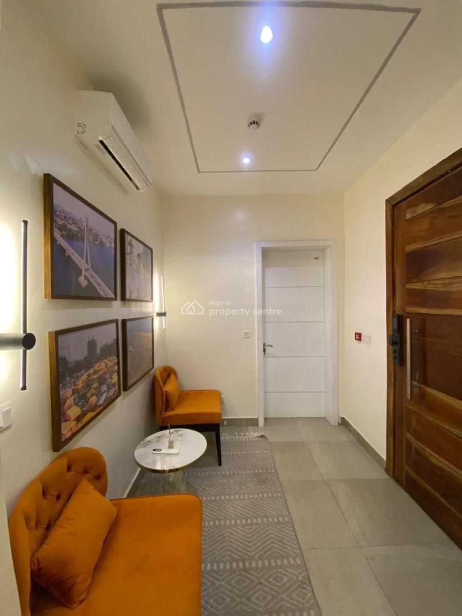 Luxurious Furnished 2 Bedroom Apartment + Swimming Pool, Gym, Cinema, Admiralty, Lekki Phase 1, Lekki, Lagos, Flat / Apartment for Rent