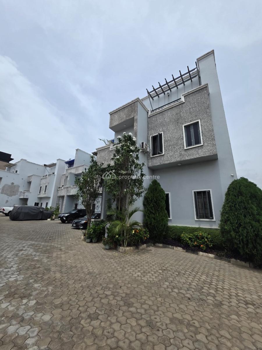 Luxury Furnished 4 Bedroom Terrace Duplex with Bq, Guzape District, Abuja, Terraced Duplex for Sale