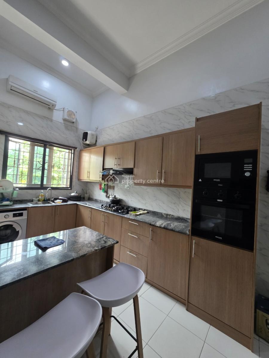 Luxury Furnished 4 Bedroom Terrace Duplex with Bq, Guzape District, Abuja, Terraced Duplex for Sale