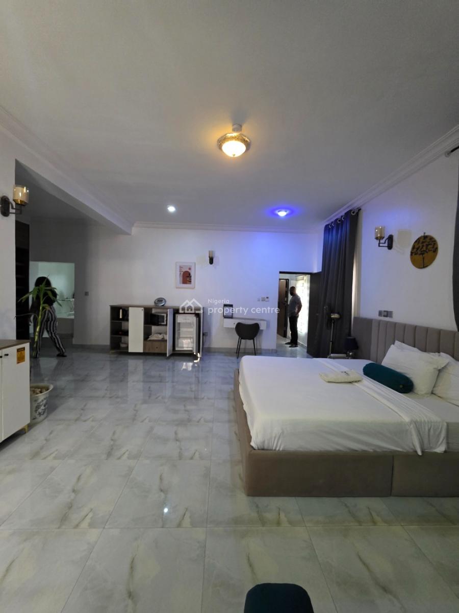 Luxury Furnished 4 Bedroom Terrace Duplex with Bq, Guzape District, Abuja, Terraced Duplex for Sale