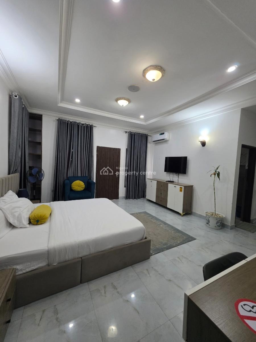 Luxury Furnished 4 Bedroom Terrace Duplex with Bq, Guzape District, Abuja, Terraced Duplex for Sale