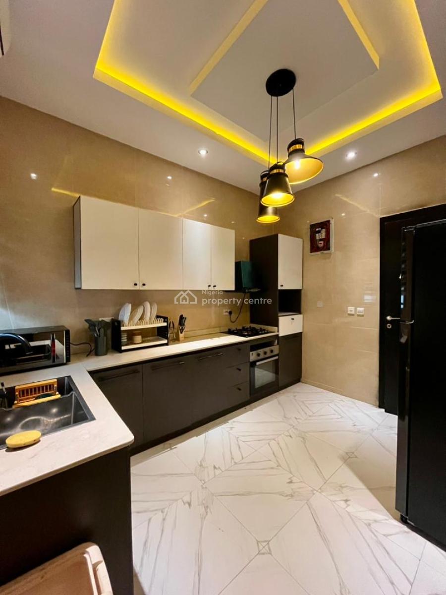 3 Bedrooms Fully Furnished Flat, Ikate, Lekki Phase 1, Lekki, Lagos, Flat / Apartment for Rent