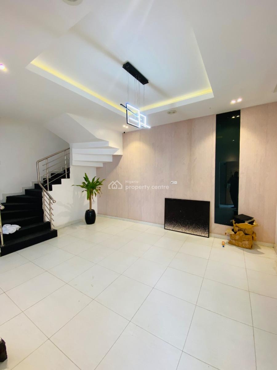 Nice Home, Vgc, Lekki, Lagos, Semi-detached Duplex for Rent