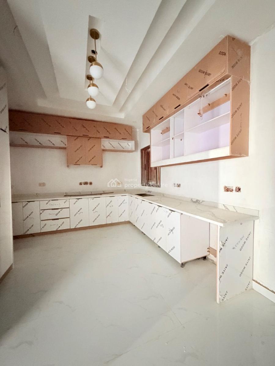 Spaciousy Built 4 Bedrooms Apartments in Prime Location, Ikeja Gra, Ikeja, Lagos, Flat / Apartment for Sale