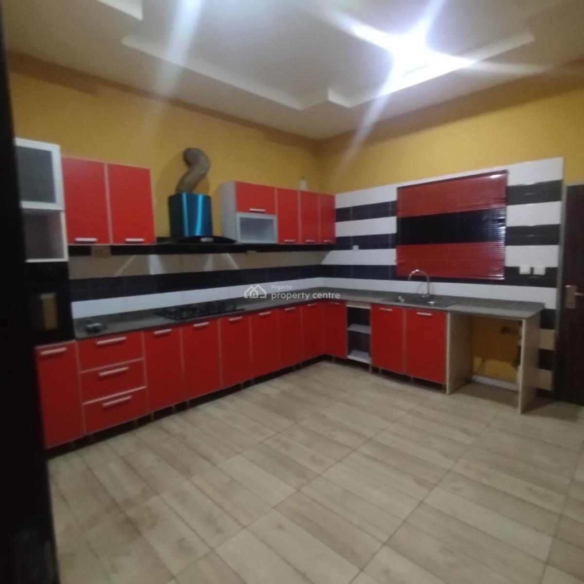 Fantastic 3 Bedroom Flat, Oral Estate, Lekki Expressway, Lekki, Lagos, Flat / Apartment for Rent