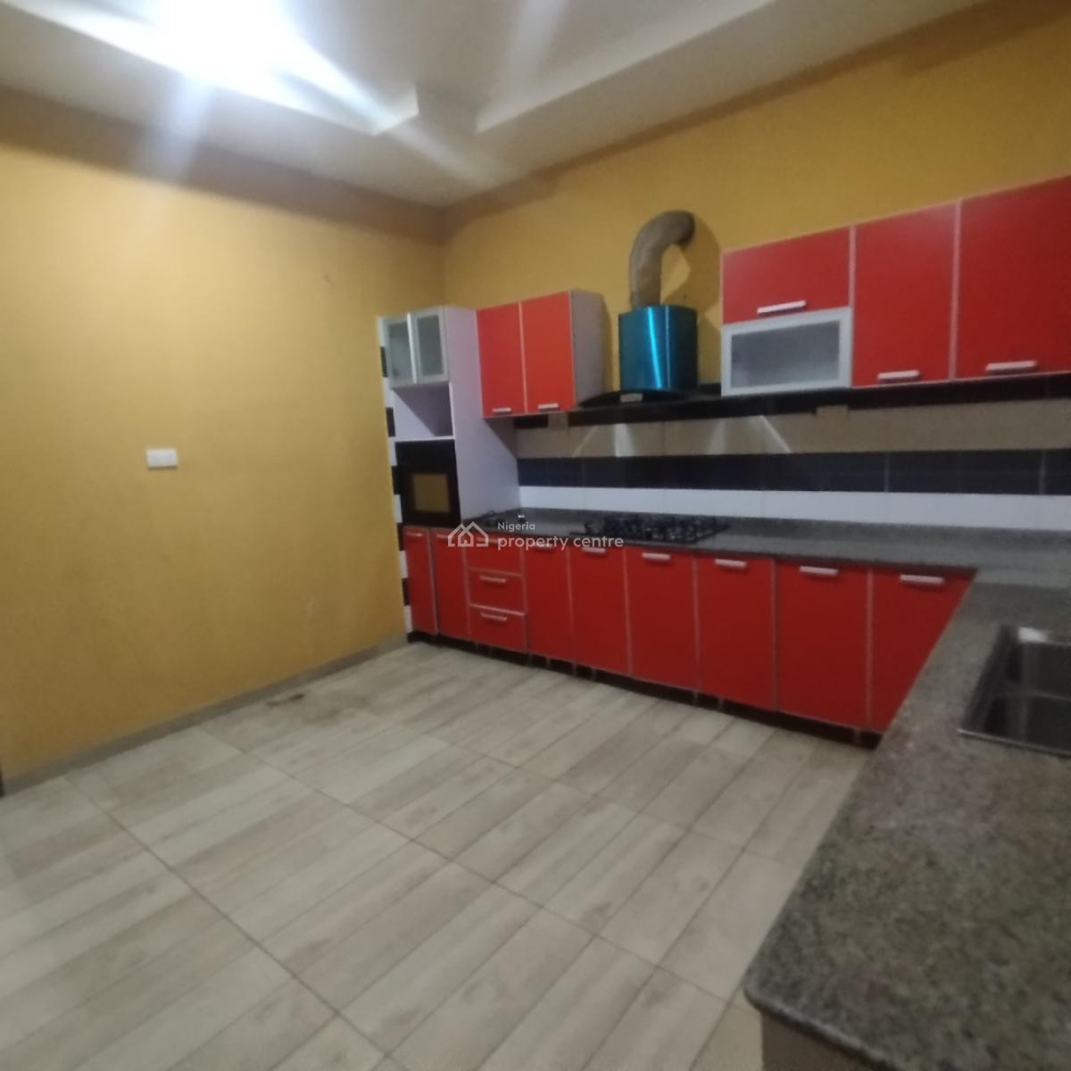 Fantastic 3 Bedroom Flat, Oral Estate, Lekki Expressway, Lekki, Lagos, Flat / Apartment for Rent
