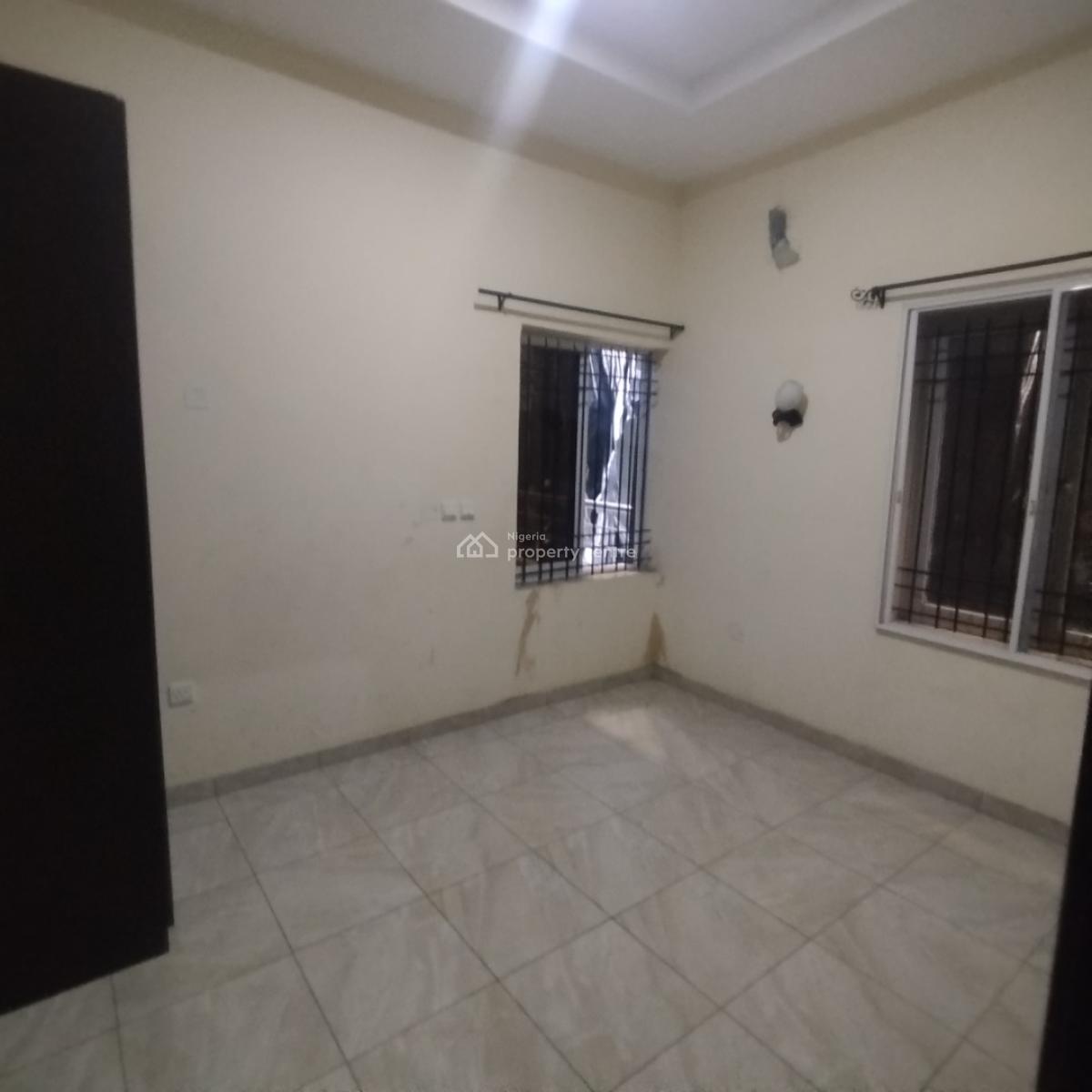 Fantastic 3 Bedroom Flat, Oral Estate, Lekki Expressway, Lekki, Lagos, Flat / Apartment for Rent
