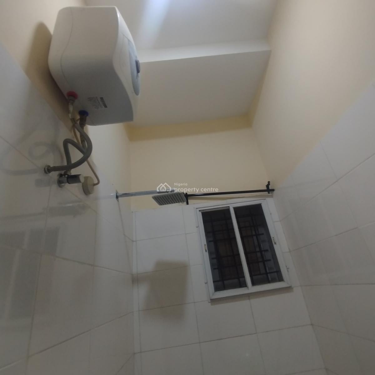 Fantastic 3 Bedroom Flat, Oral Estate, Lekki Expressway, Lekki, Lagos, Flat / Apartment for Rent