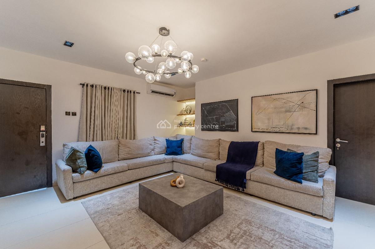 Luxury 2 Bedrooms Apartment, No. 14, Olori Muyibat Oyefusi Street, Lekki Phase 1, Lekki, Lagos, Flat / Apartment Short Let