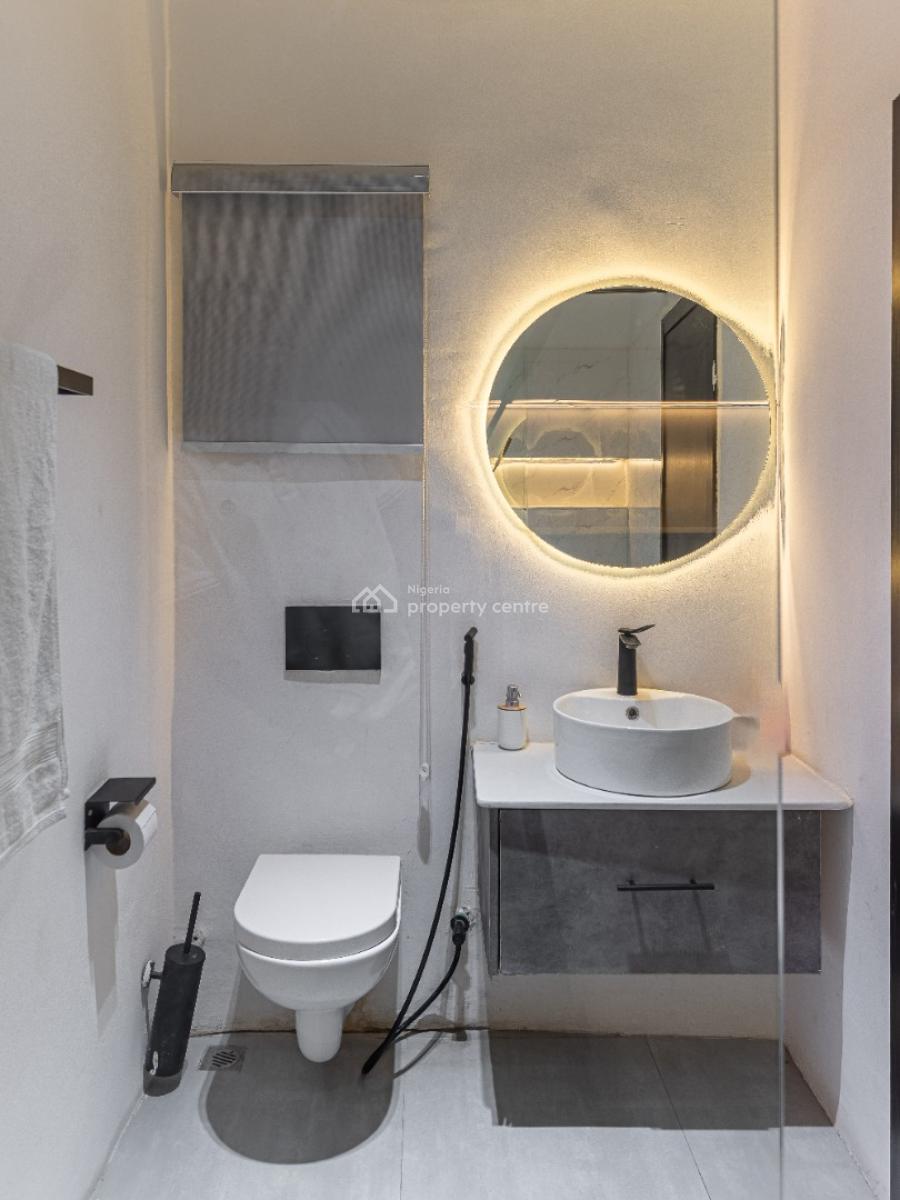 Luxury 2 Bedrooms Apartment, No. 14, Olori Muyibat Oyefusi Street, Lekki Phase 1, Lekki, Lagos, Flat / Apartment Short Let