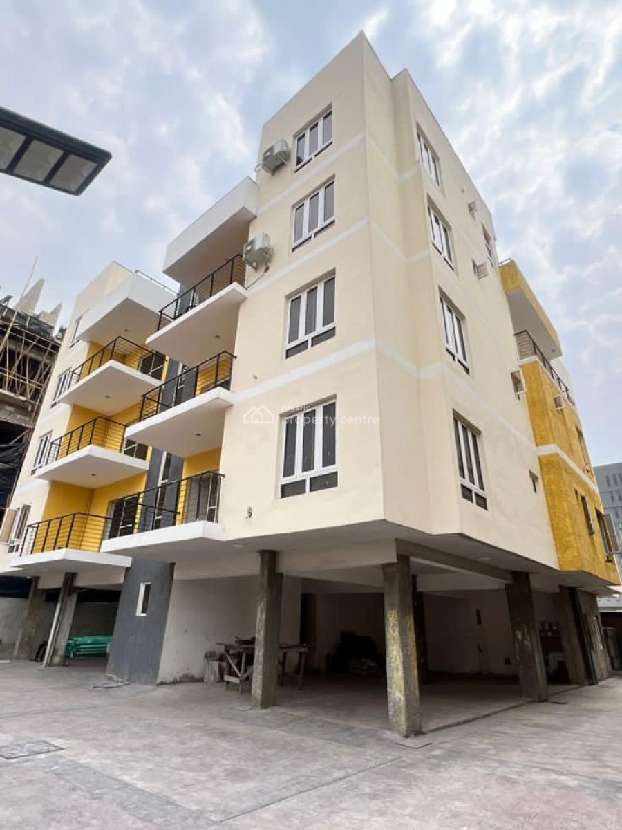 Luxurious 3 Bedroom, Freedom Way, Lekki Phase 1, Lekki, Lagos, Flat / Apartment for Rent
