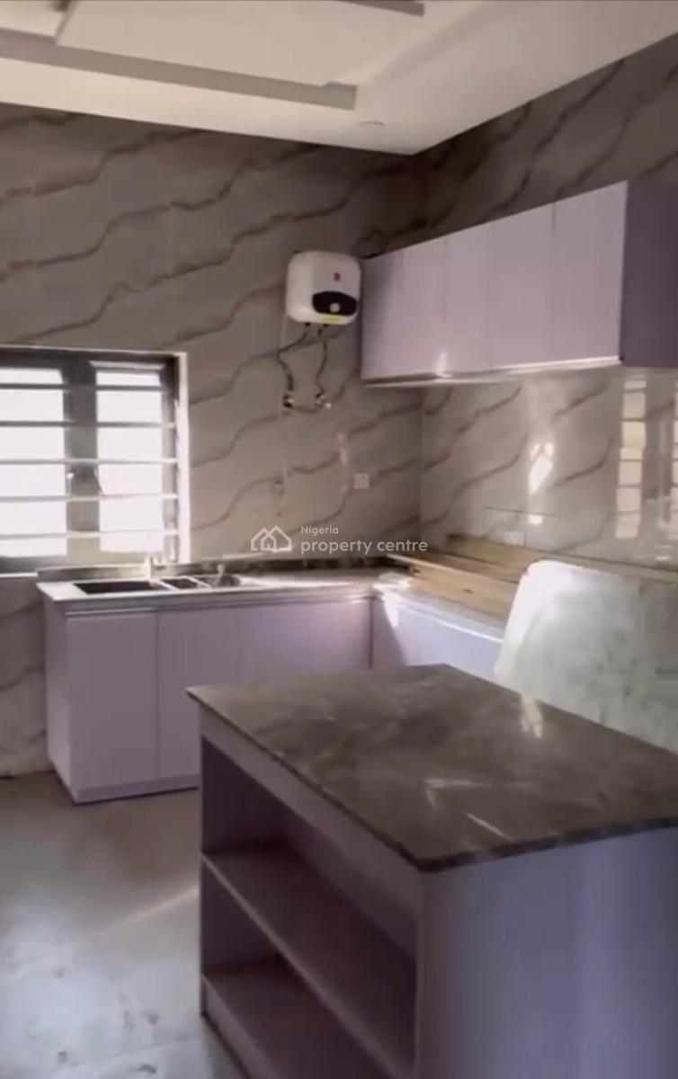 3 Bedrooms En-suite Bungalow + 2 Units Bq, in an Estate, Gwarimpa Extension, Gwarinpa, Abuja, Detached Bungalow for Sale