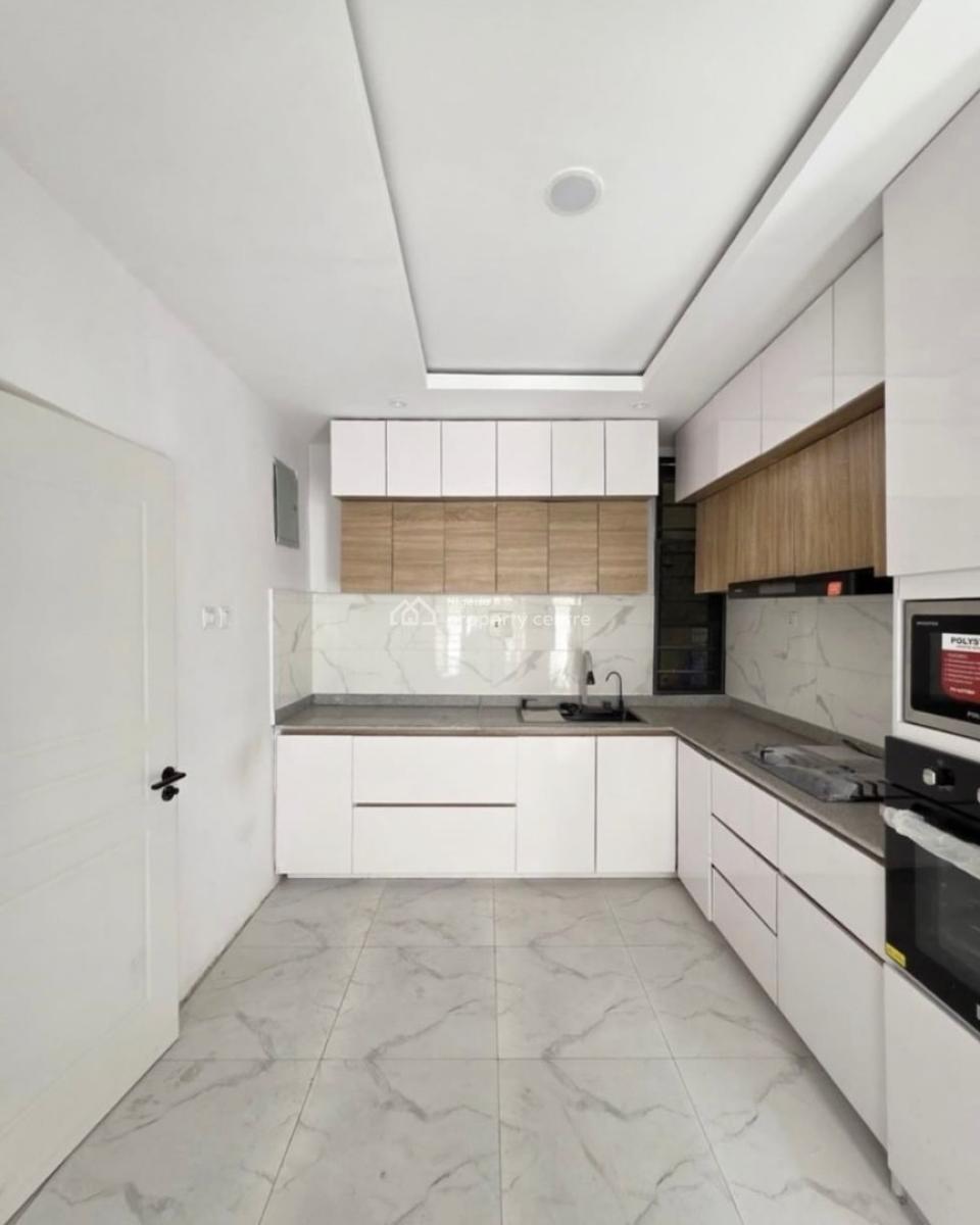 Luxurious  4 Bedroom, Ologolo, Lekki, Lagos, Detached Duplex for Rent