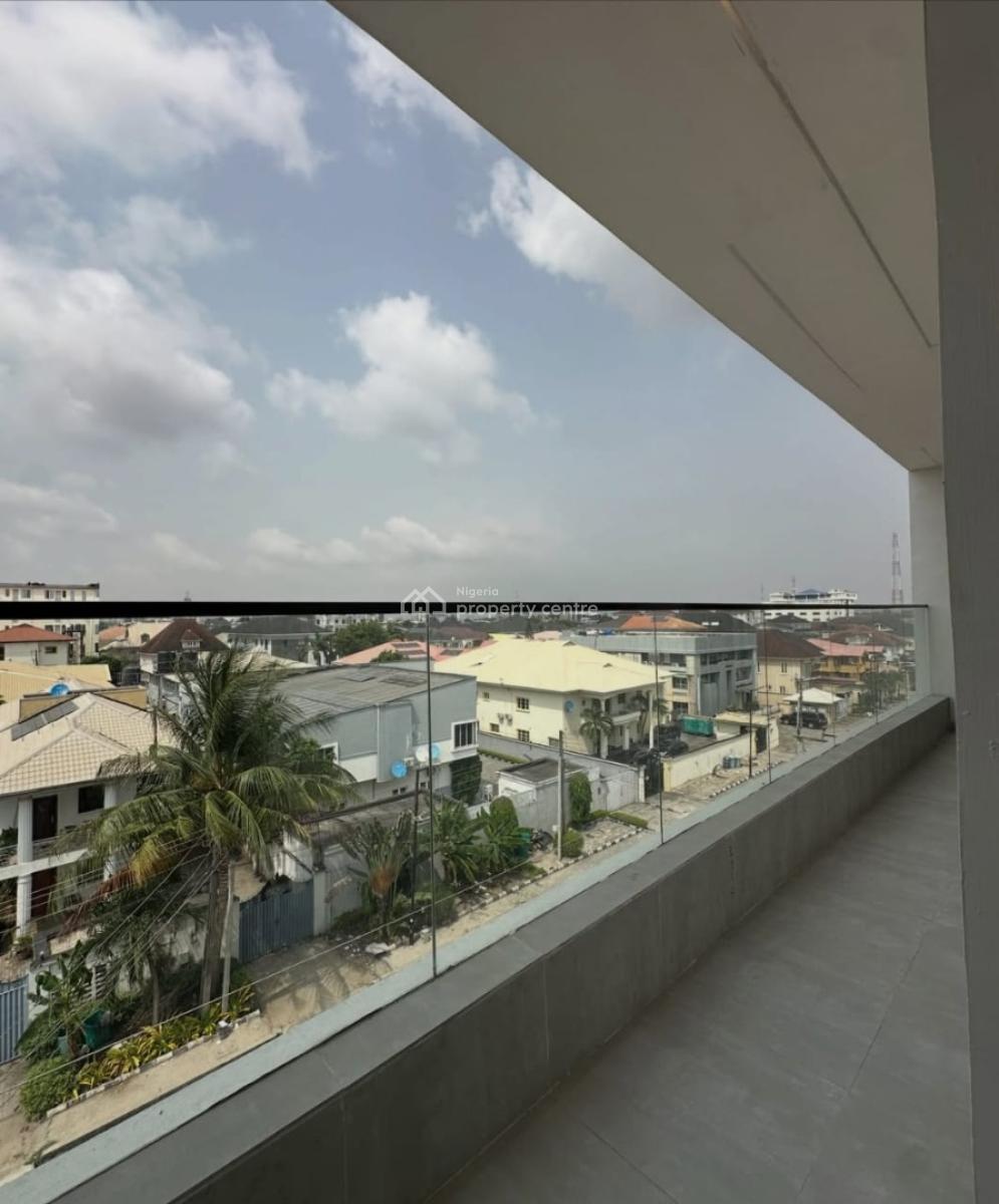Luxurious 3 Bedroom with Bq, Lekki Phase 1, Lekki, Lagos, Flat / Apartment for Rent