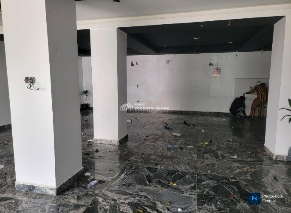 Strategic 3 Floors Office Building, Wuse 2, Abuja, Commercial Property for Rent