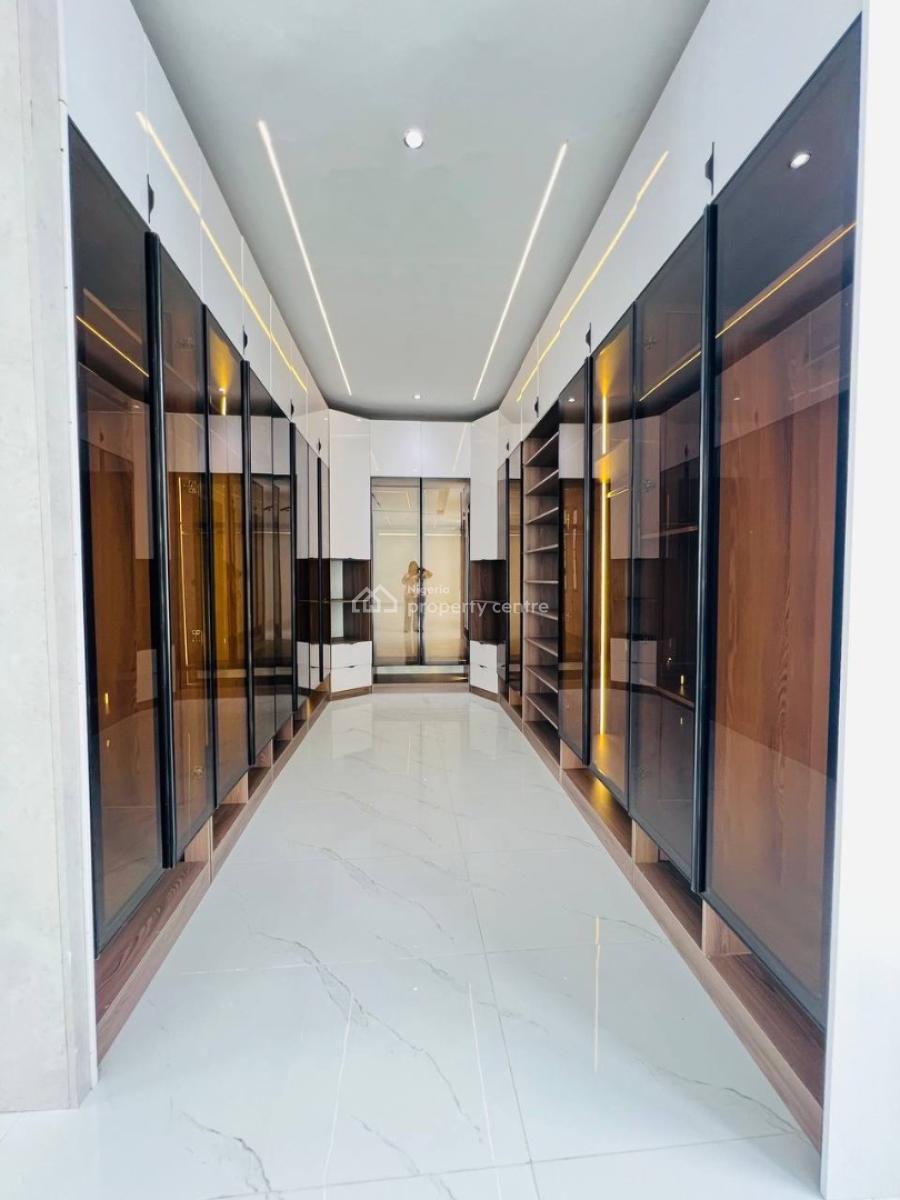 Spacious 5 Fully Bedroom Detached +bq, Cinema, Gym, Rooftop Terrace &, Inside a Call to Access and Well Structure Estate in Osapa, Osapa, Lekki, Lagos, Detached Duplex for Sale
