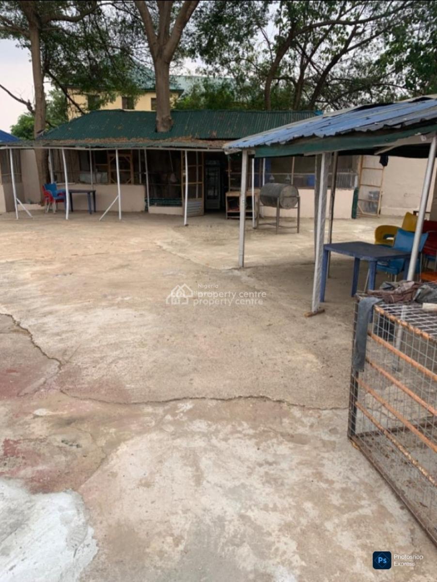 Lovely Garden Spaces Available, Zone 3, Wuse, Abuja, Restaurant / Bar for Rent