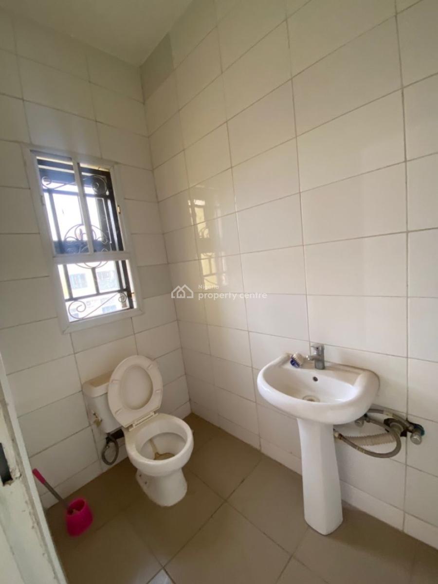 3 Bedrooms Terraced Duplex + Bq + Private Backyard, Karsana, Abuja, Terraced Duplex for Rent