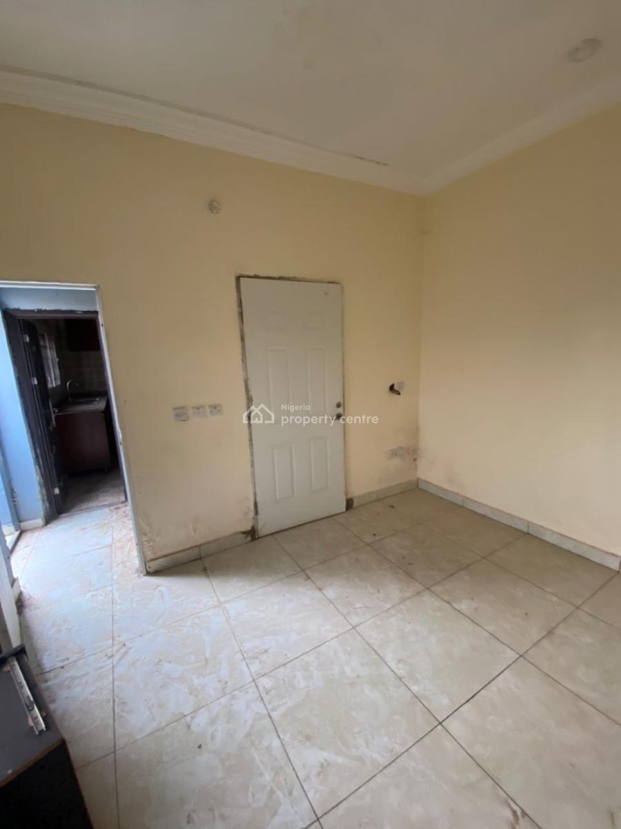 3 Bedrooms Terraced Duplex + Bq + Private Backyard, Karsana, Abuja, Terraced Duplex for Rent