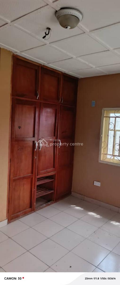 2 Bedroom, Akowonjo, Alimosho, Lagos, Flat / Apartment for Rent