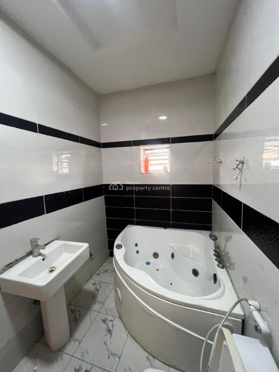 Standard N Beautiful Master Bedroom (shared Apartment, Van Daniel Estate Orchid Road Lekki Lagos, Lekki, Lagos, Self Contain (single Rooms) for Rent