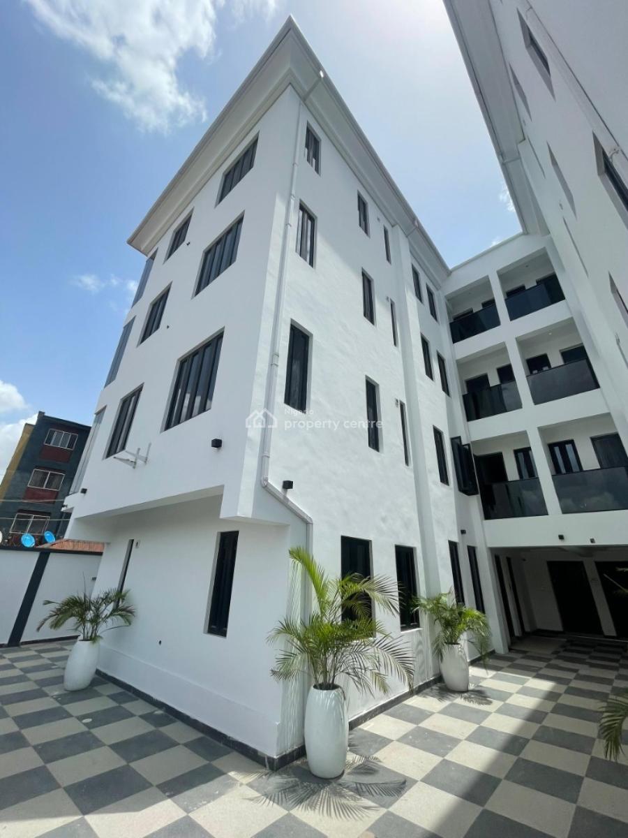 Serviced All Rooms Ensuite 2bedroom, Off Mabo Street, Surulere, Lagos, Flat / Apartment for Rent