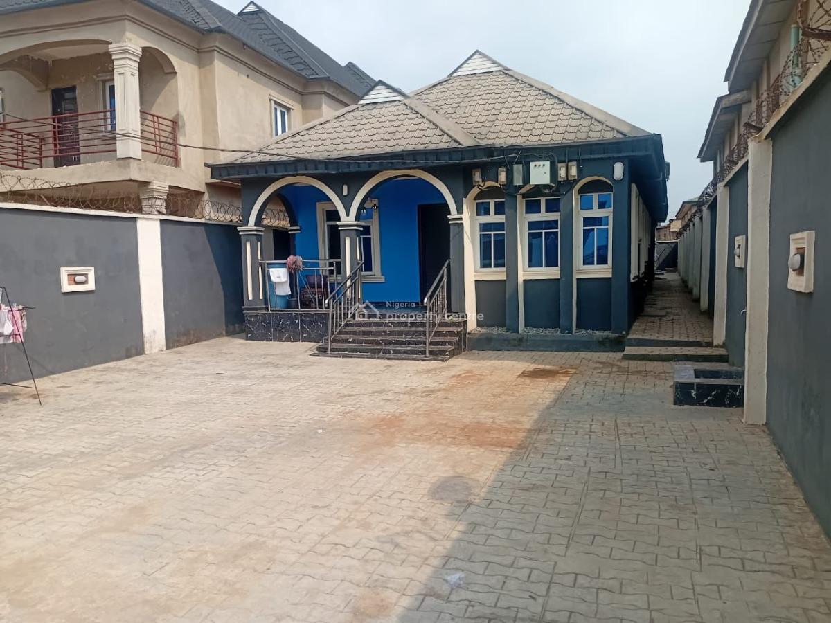 4 Bedroom Bungalow, Ebute, Ikorodu, Lagos, Detached Bungalow for Sale